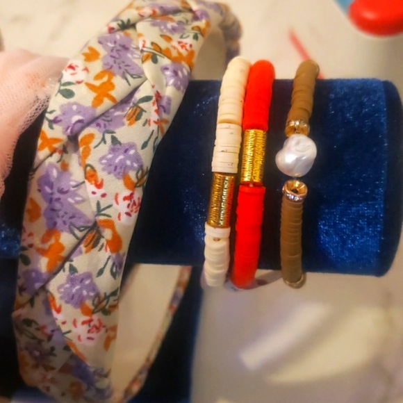 None Jewelry - 3 Beach Bracelet white, brown, pearl, coral, orange, gold, summer, swimsu…